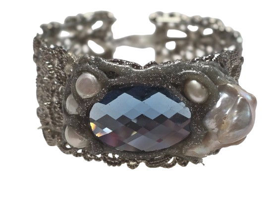 Pulsera latón y perlas cultivadas