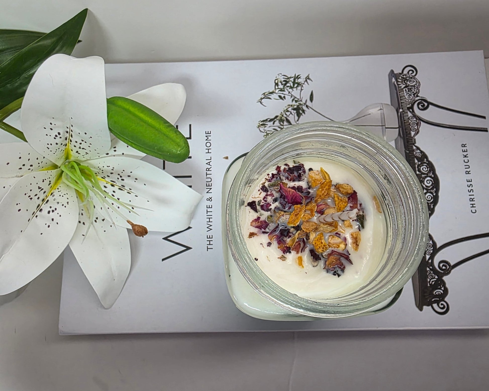 Home - Lilium Candle