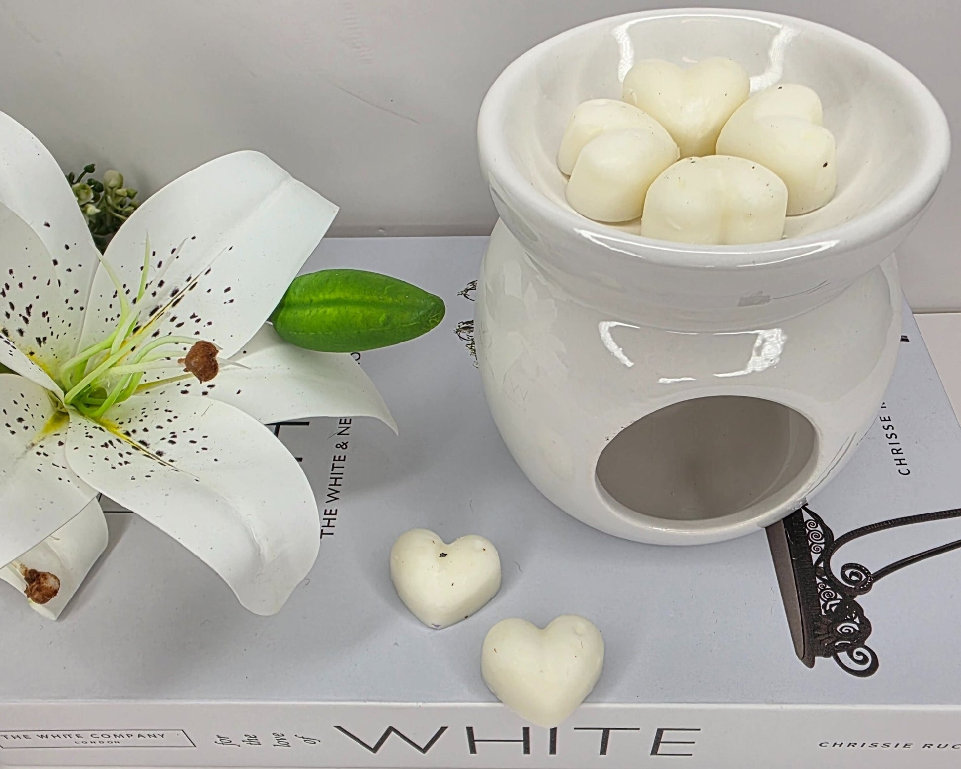 Quemador con 6 bombones Home - Lilium Candle