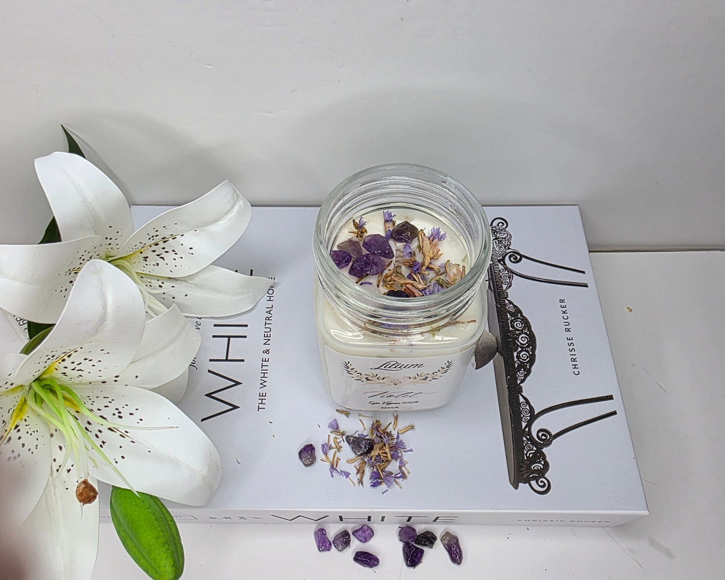 Violet - Lilium Candle